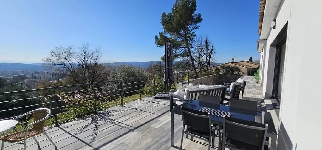 Maison Contemporaine Avec Piscine Vue Degagee Draguignan 0*,  Francia